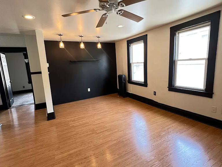 224 Fern Ave #2 — Photo 2