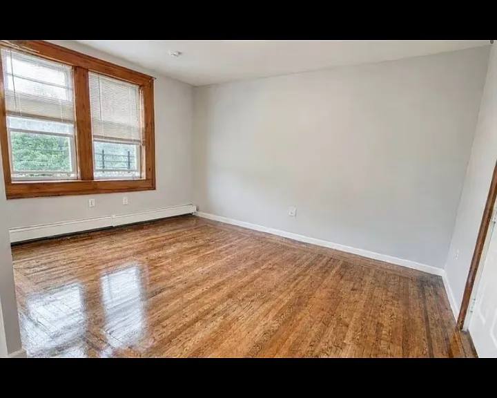 659 Sanford Ave #G — Photo 3