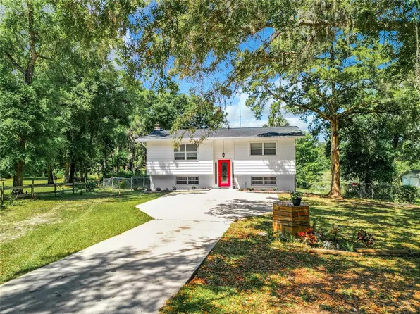 322 NE 167th Ct, Silver Springs, FL 34488