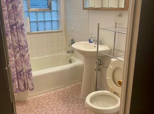 2426 Grunewald St APT 5, Blue Island, IL 60406