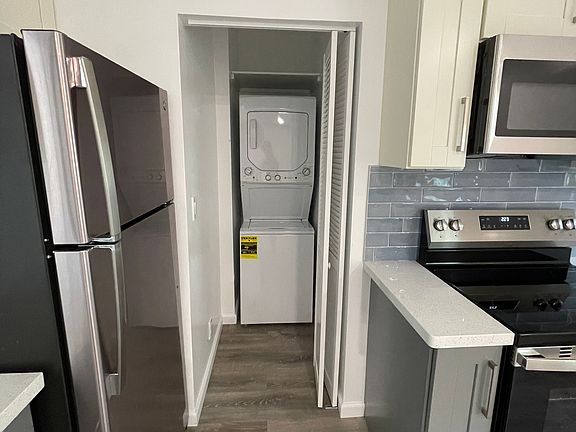 5th image of 4134B Abel Ave Unit B
