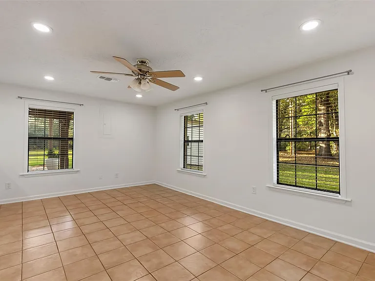 22595 Pineridge Dr — Photo 5