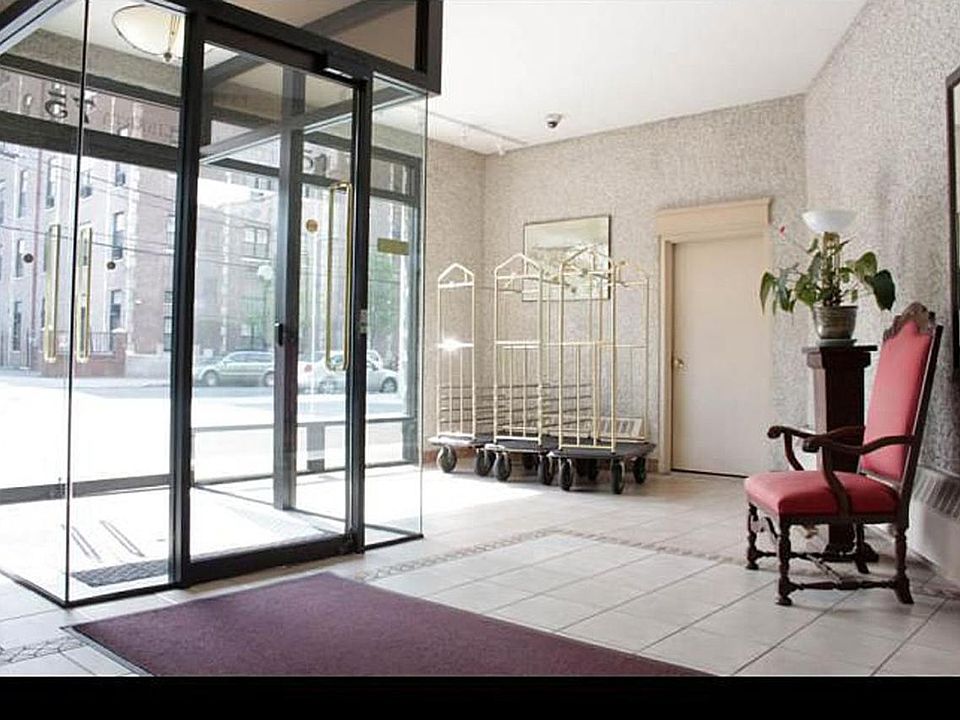 2nd image of 75 Liberty Ave #431