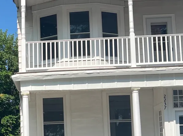 2237 16th St APT 2, Troy, NY 12180