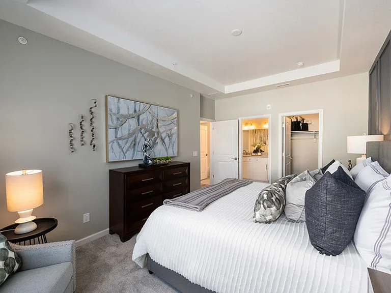 5762 S Addison Way #E — Photo 17