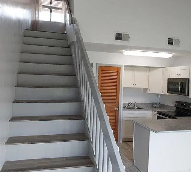 1255 Ponce Island Dr #F780 — Photo 7