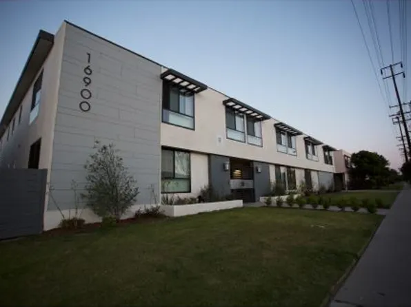 Crenshaw, 16900 Crenshaw Blvd APT 18, Torrance, CA 90504