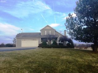 13253 Pierce Rd, Byron, MI 48418