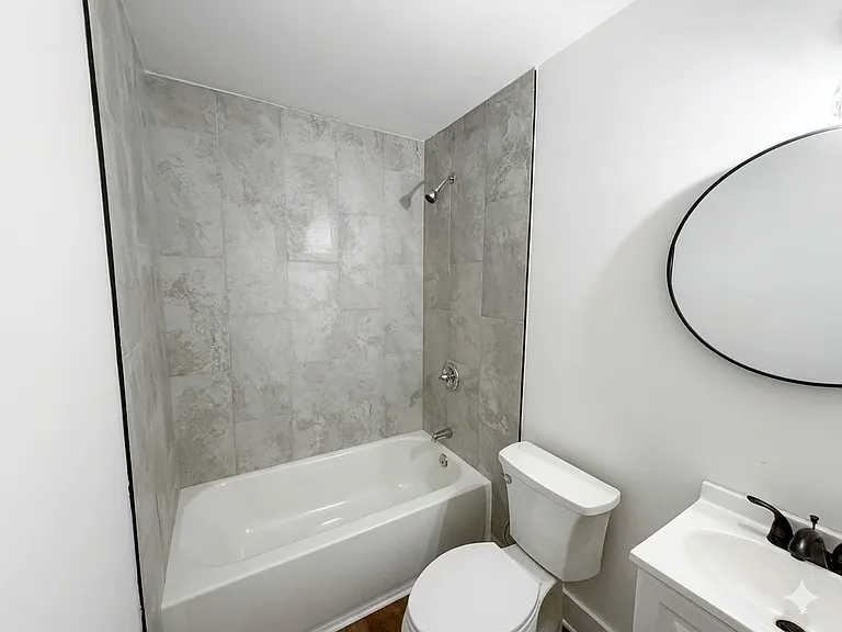 2631 Martin Luther King Jr Ave — Photo 6
