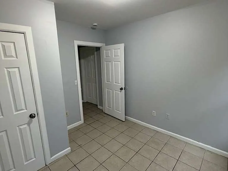 52 Rosa Park #2 — Photo 6