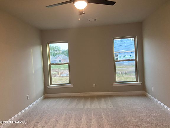 5th image of 106 Interpreter St