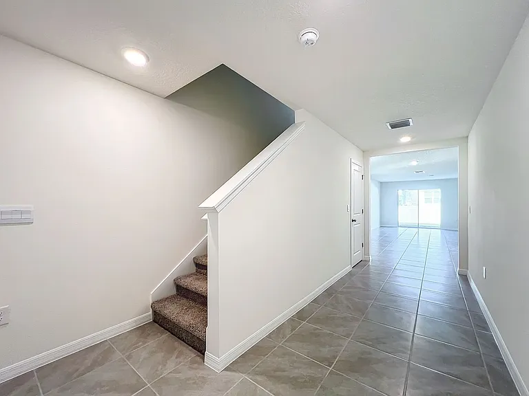 8656 45th Ct — Photo 13