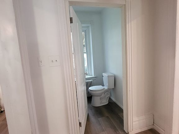 2nd image of 859 N 1st St