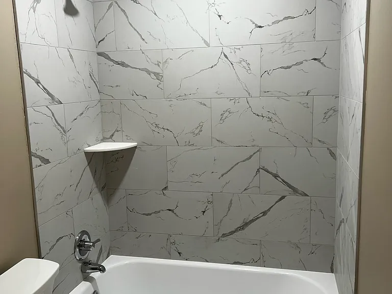222 Campsie Pl #3 — Photo 5
