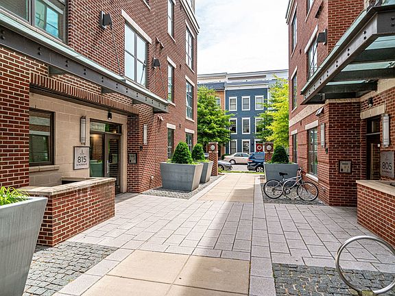 4th image of 815 N Patrick St Unit 307