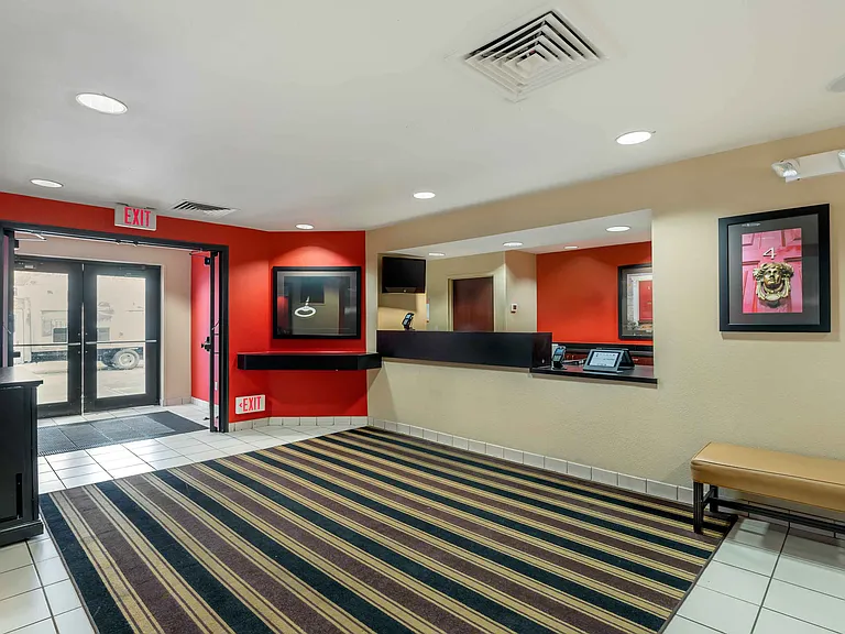 Lobby and Guest Check-in