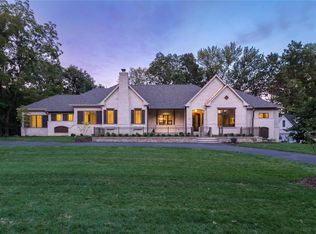 18 Conway Ln, Saint Louis, MO 63124