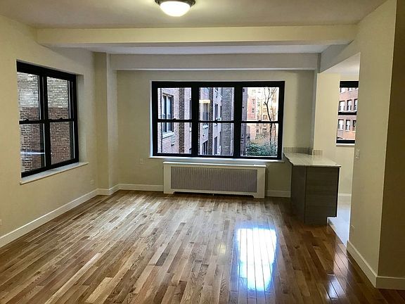 4th image of 400 E 57th St APT 3Q