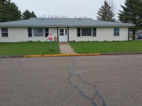 405 5th Ave NE #304, Rolette, ND 58366