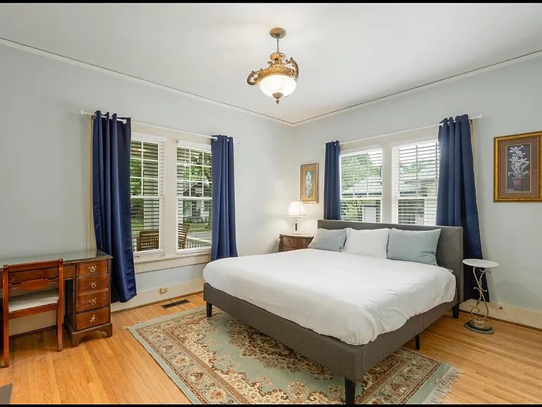 1402 S Elwood Ave — Photo 11