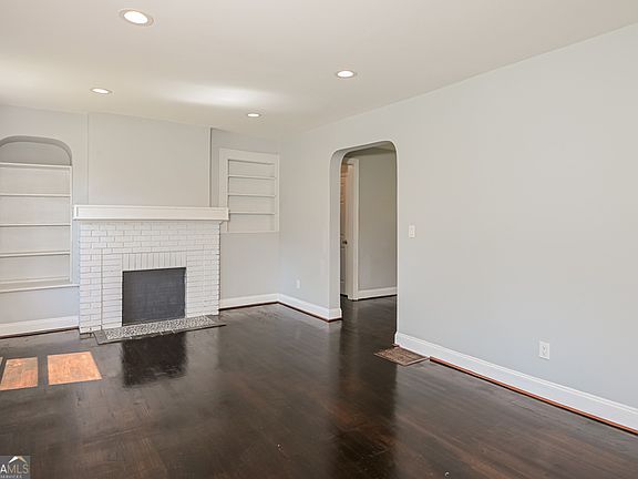 4th image of 3426 Glenwood Rd