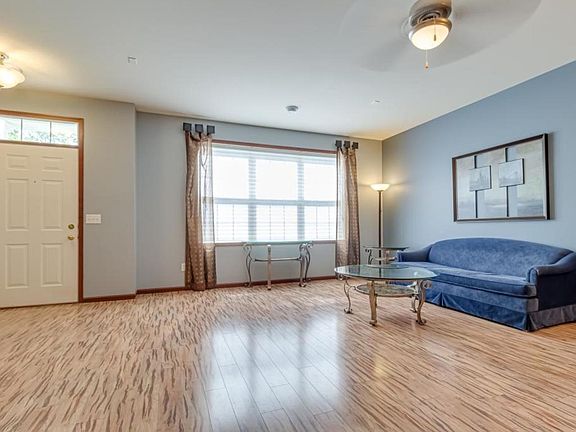 5th image of 3760 Hazel Trl Unit C