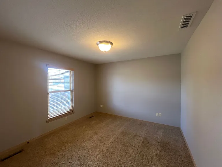 5733 S Lexington Ave — Photo 12