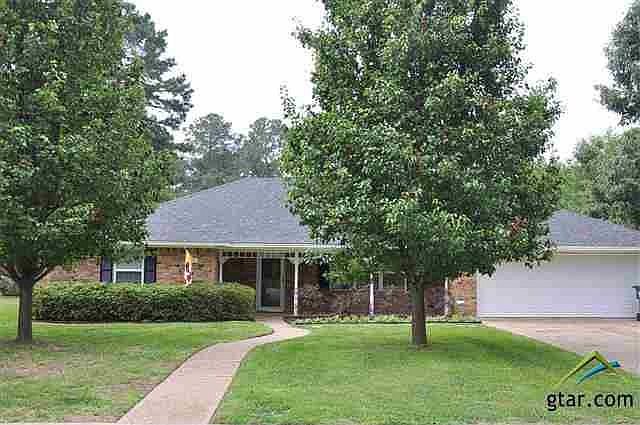 1st image of 909 Pam Dr