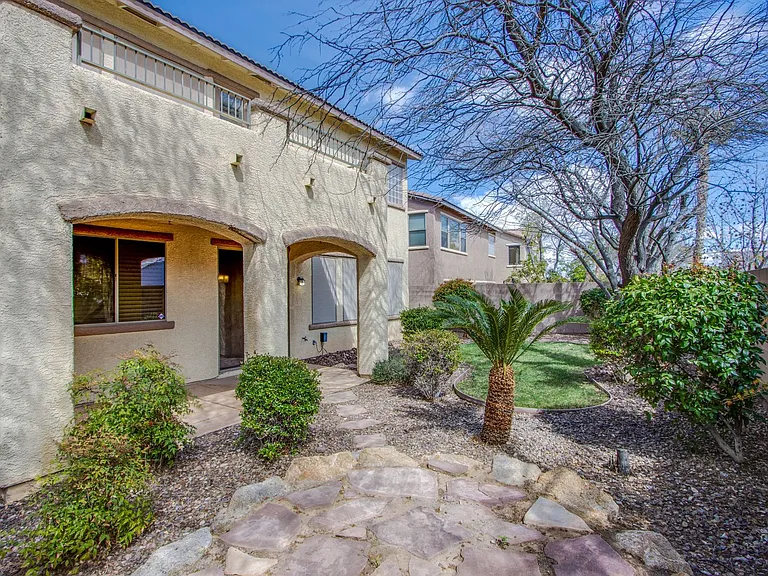 11245 Newbury Hills Ave — Photo 35