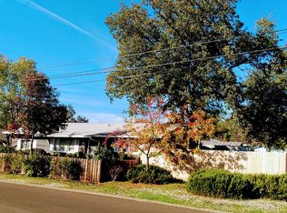 3865 El Cajon Ave, Shasta Lake, CA 96019