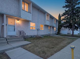 Lakewood Village, Edmonton, AB T6K 2B3