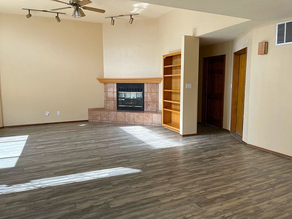 1st image of 1801 Indian Plaza Dr NE