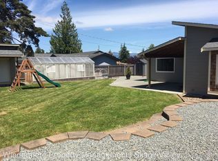 609 N 16th St, Mount Vernon, WA 98273