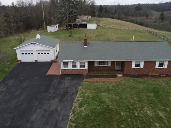 5975 Poplar Camp Rd, Hillsville, VA 24343