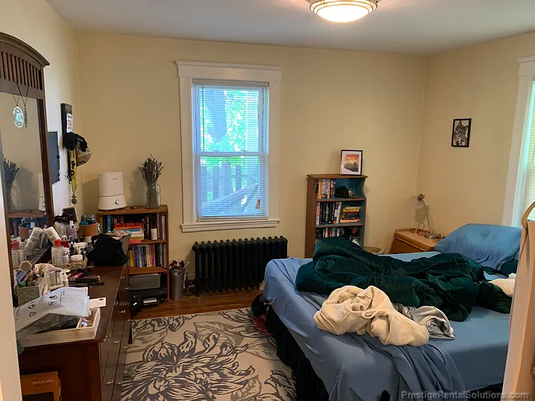 15 Lee St #3R — Photo 8