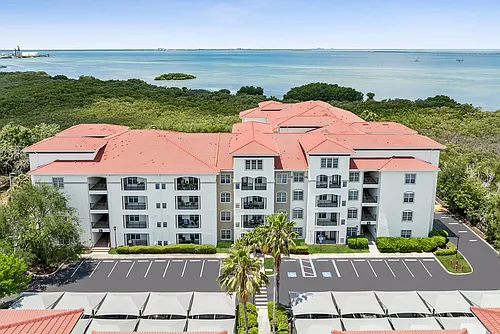 Casa Bella on Westshore Photo 1