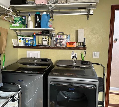 3rd image of 6367 Felder Dr