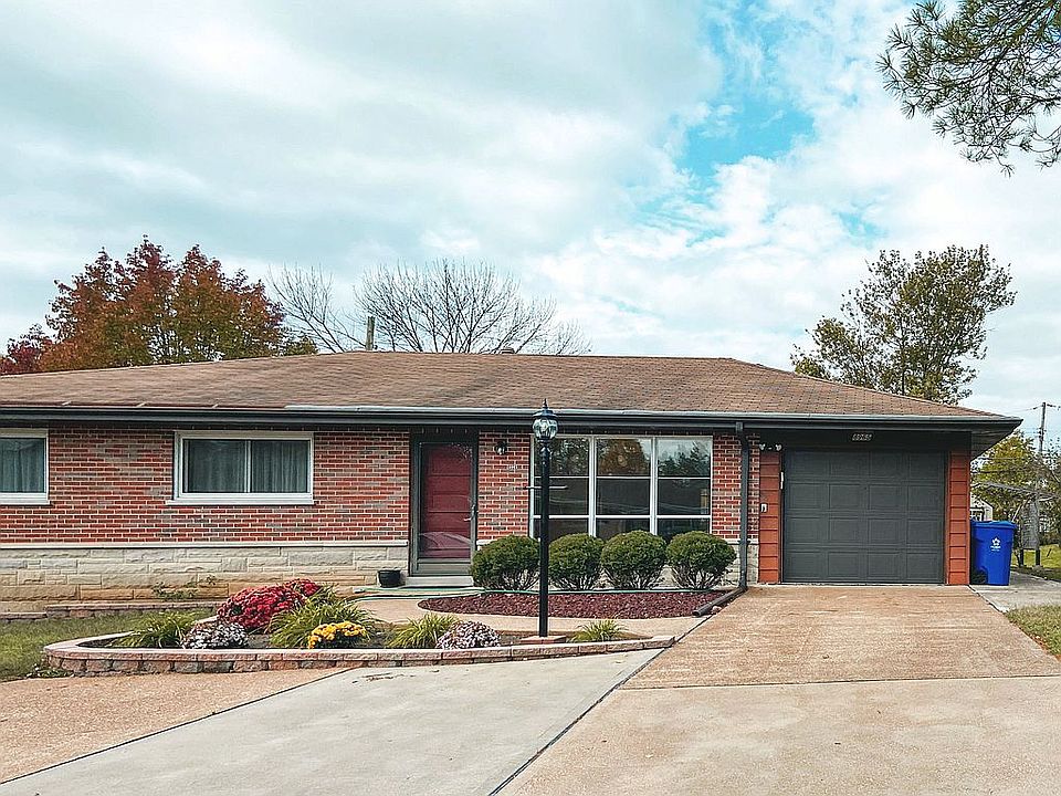1st image of 8965 Crest Oak Ln