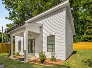979 Oakland Dr SW #A, Atlanta, GA 30310