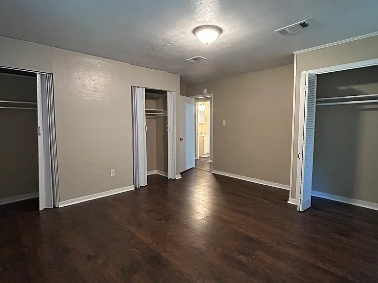 920 Woody Dr — Photo 13