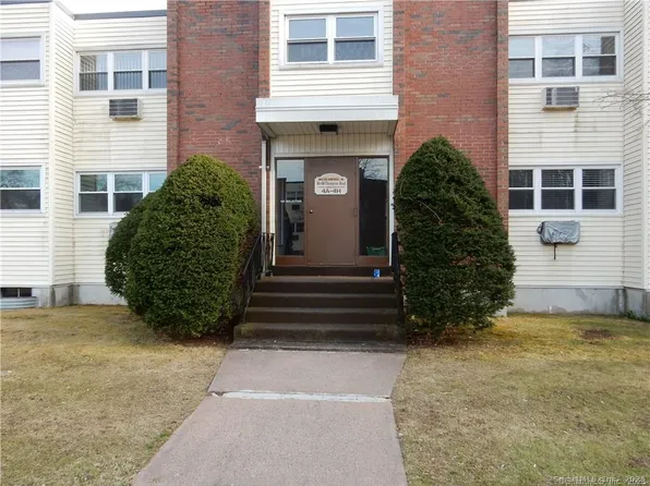36 Thompson Road APT B, Manchester, CT 06040