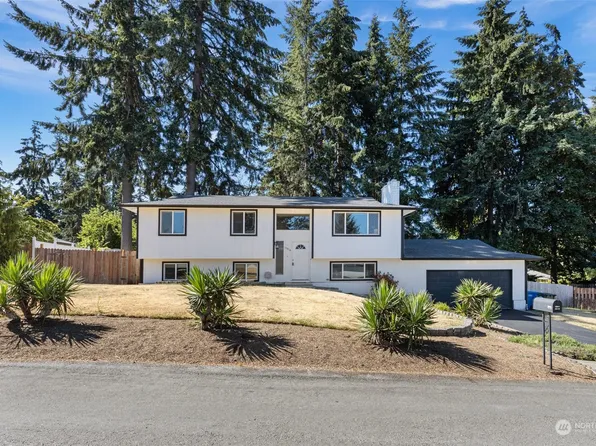 10814 98th Street SW, Tacoma, WA 98498