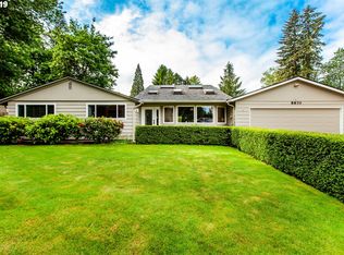 8870 SW Dolph St, Portland, OR 97223