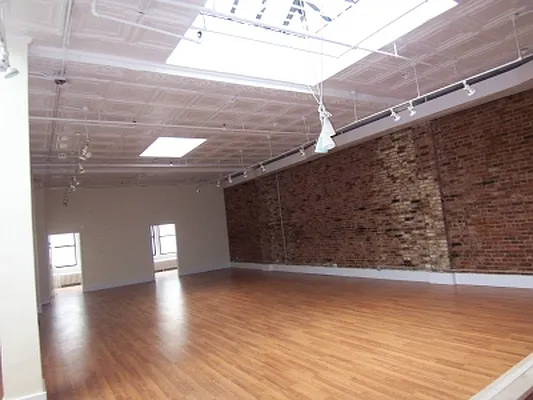 Rented by Citi Habitats | media 23