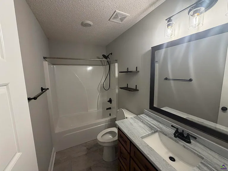 521 Edgarton Way — Photo 19