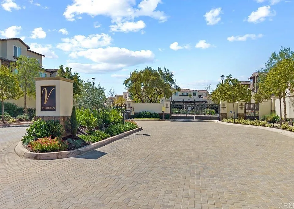 16233 Veridian Cir
