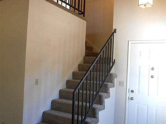 3rd image of 2778 Waterfield Dr