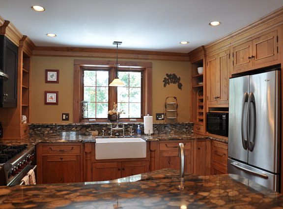 3rd image of 44 Highland Pl