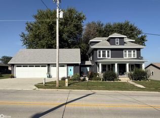 115 Olympic Ave, Carroll, IA 51401