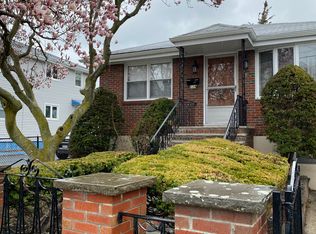 156 Cottage St, Everett, MA 02149